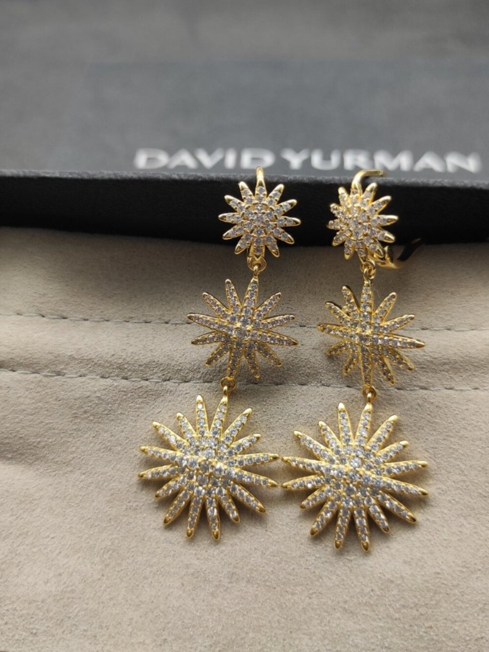 David Yurman Gold Sunflower Triple Earrings - Picture 8 of 9